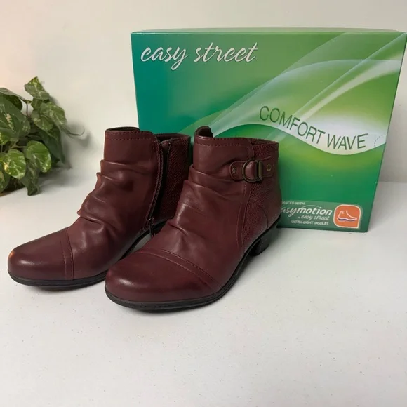 Easy Street Ankle Booties - Deep Red - Picture 1 of 7